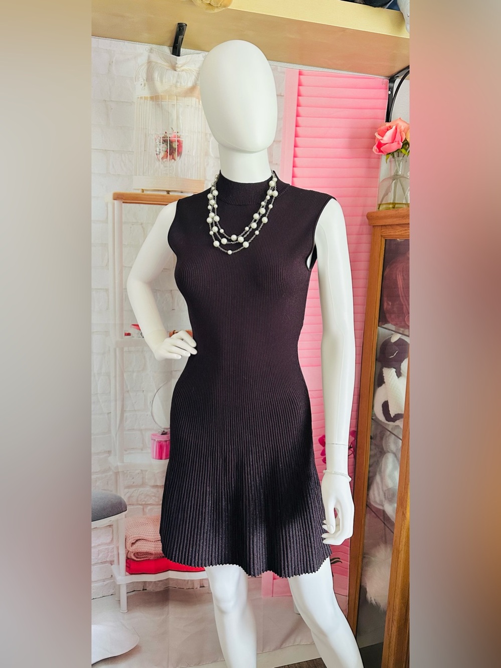 Theory Plaited Sleeveless Ribbed Knit Mock-Neck Dress—Plum - Picture 8 of 8
